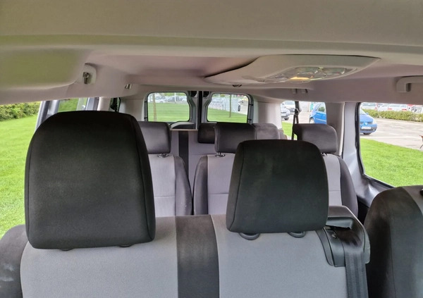 Opel Vivaro cena 53821 przebieg: 151000, rok produkcji 2020 z Myślenice małe 106